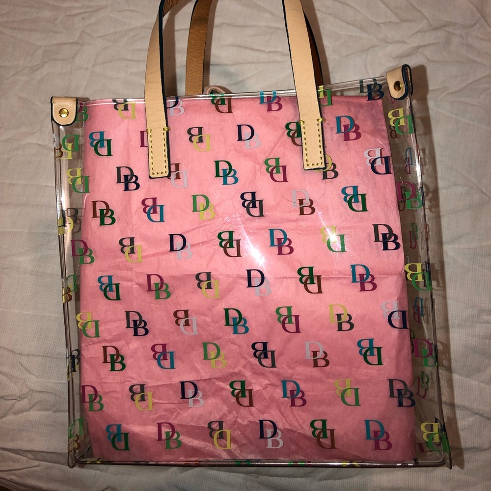 Dooney and Bourke lunch bag